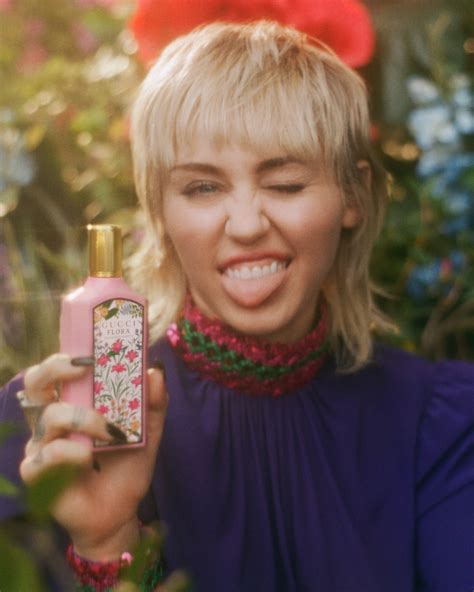 miley cyrus perfume juicy